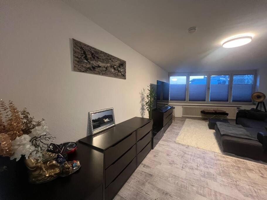 Modernes Apartment Mit 75Qm Mit Balkon & Aussicht アーヘン エクステリア 写真